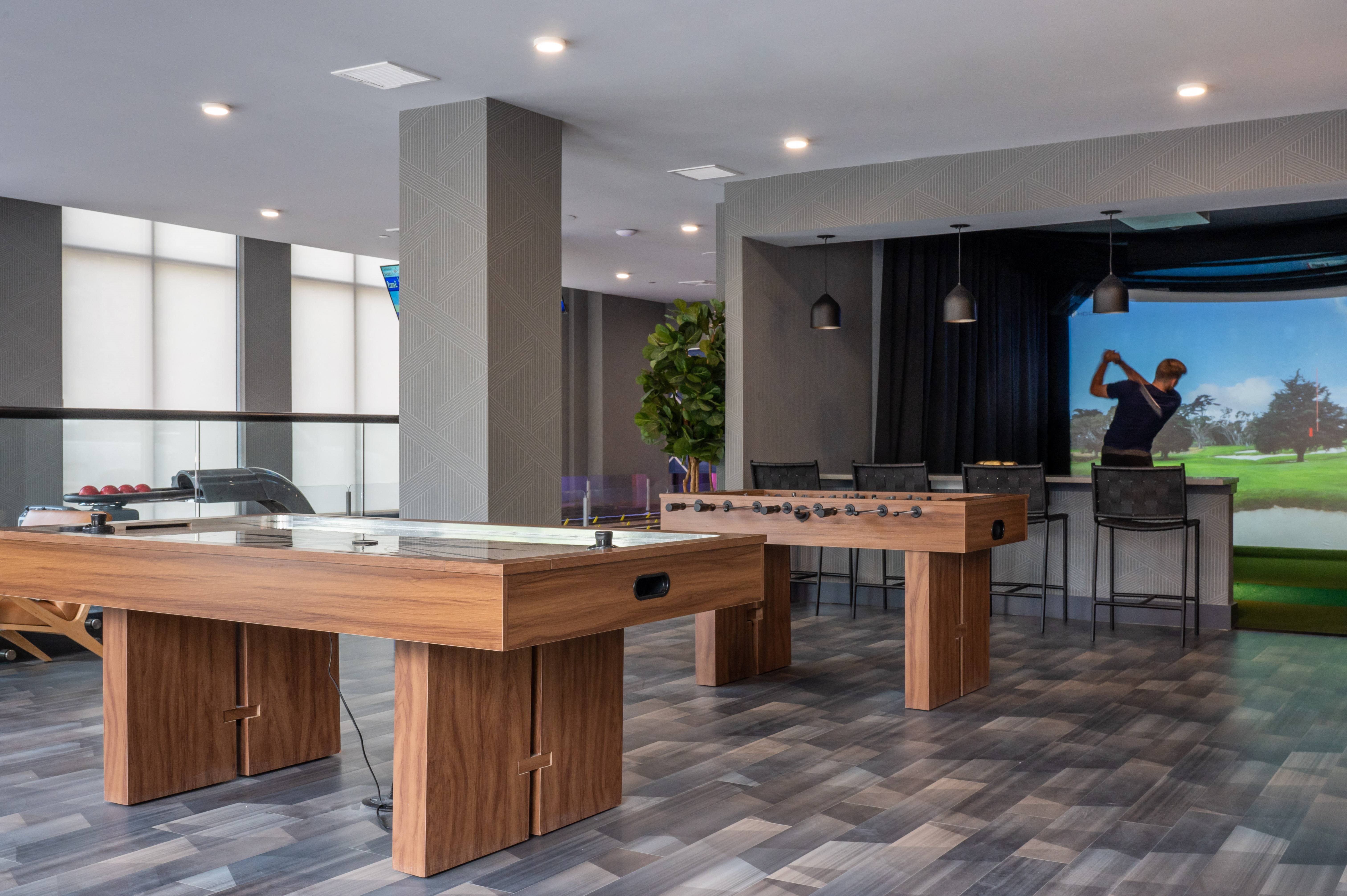 Lobby Lounge & Game Room